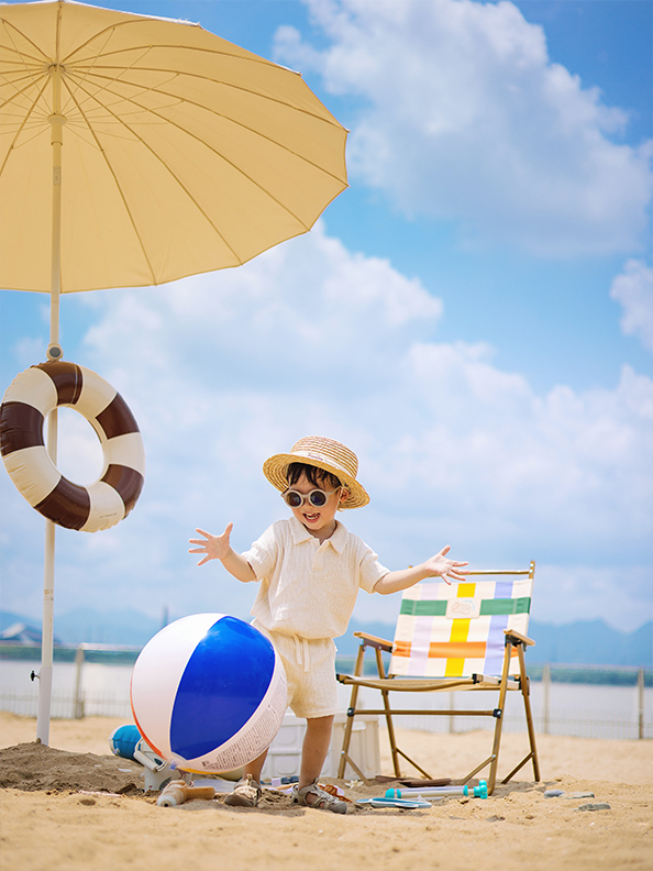 曼曼的小麻麻和大霸霸